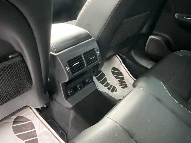 2017 jaguar f-pace r sport personenauto - afbeelding 13 van  40