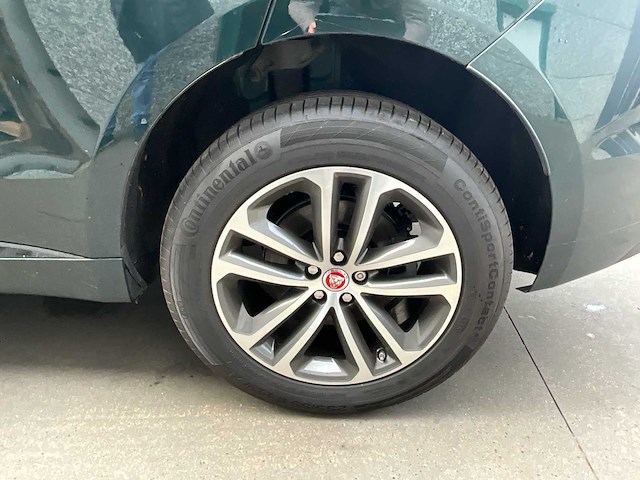 2017 jaguar f-pace r sport personenauto - afbeelding 32 van  40