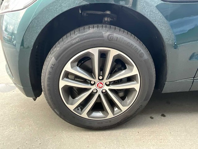 2017 jaguar f-pace r sport personenauto - afbeelding 33 van  40