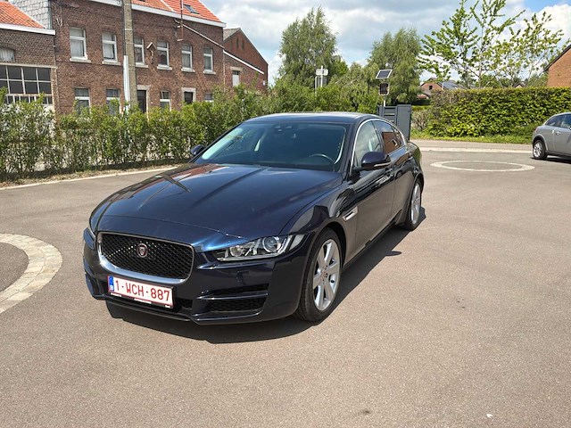 2017 jaguar xe auto - afbeelding 1 van  62
