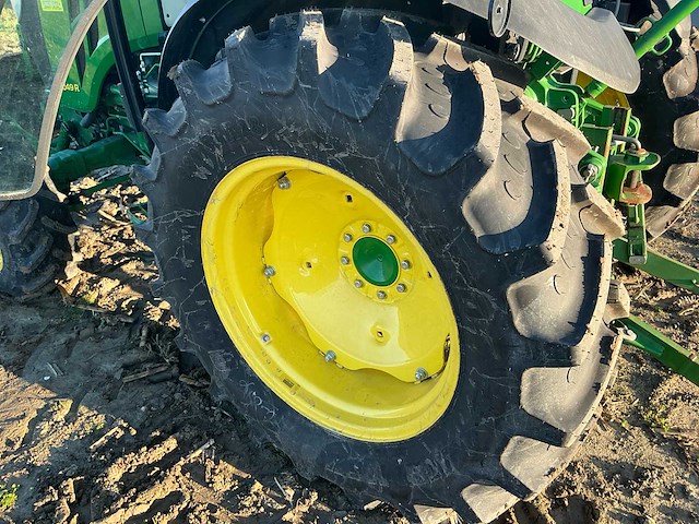 2017 john deere 4049r landbouwtractor - afbeelding 14 van  28