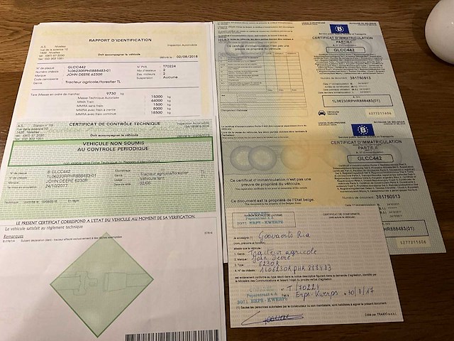 2017 john deere 6r230 vierwielaangedreven landbouwtractor - afbeelding 18 van  25