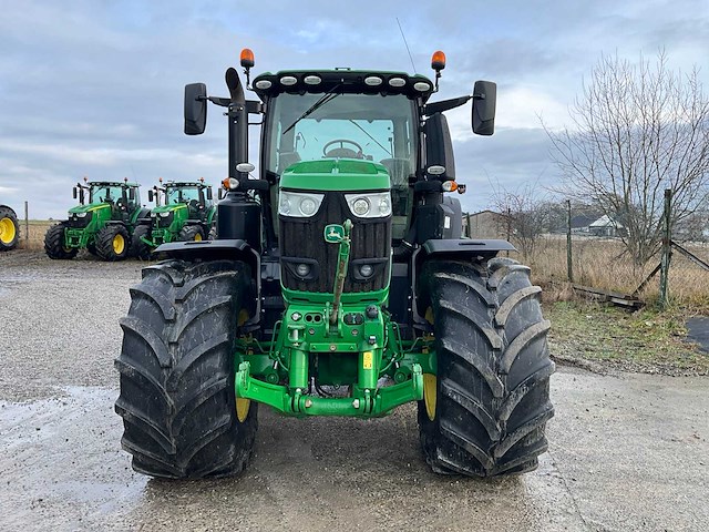 2017 john deere 6r230 vierwielaangedreven landbouwtractor - afbeelding 12 van  25