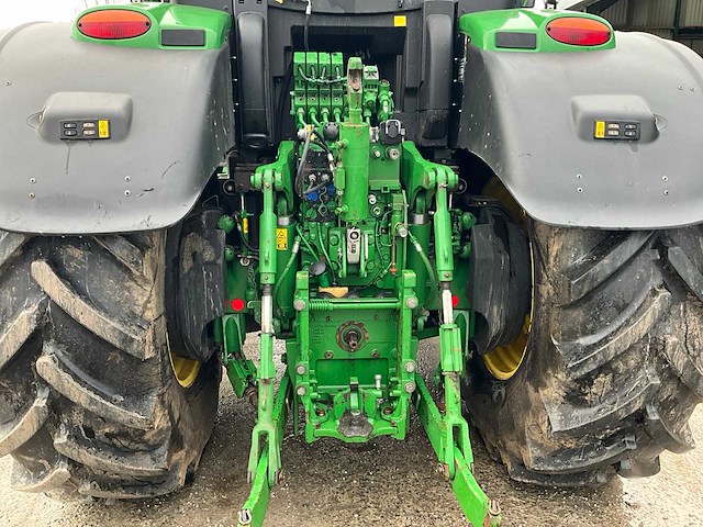 2017 john deere 6r230 vierwielaangedreven landbouwtractor - afbeelding 5 van  22