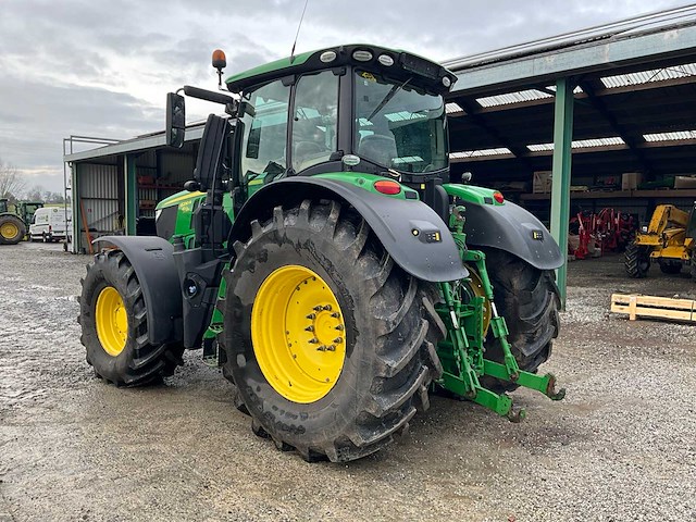 2017 john deere 6r230 vierwielaangedreven landbouwtractor - afbeelding 20 van  22