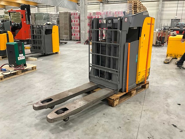 2017 jungheinrich esd 120 stapelaar - afbeelding 9 van  15