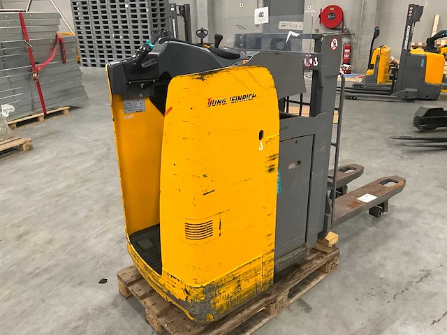 2017 jungheinrich esd 120 stapelaar - afbeelding 14 van  15