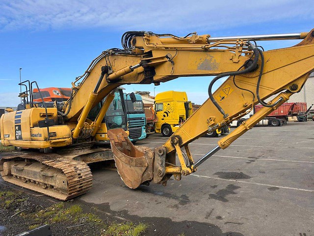2017 komatsu pc210lc-10 rupsgraafmachine - afbeelding 3 van  7