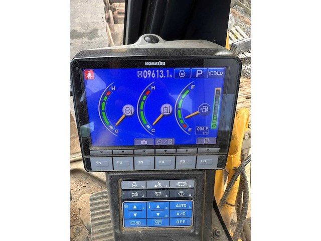 2017 komatsu pc210lc-10 rupsgraafmachine - afbeelding 6 van  7