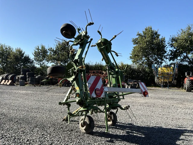 2017 krone kw 6.02/6 hooischudder - afbeelding 21 van  23