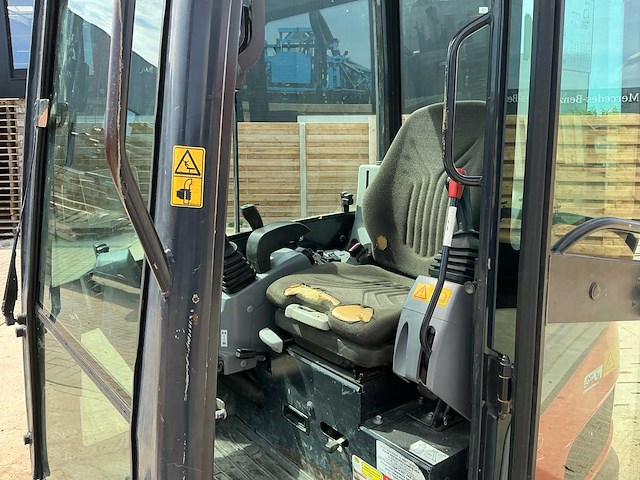 2017 kubota kx019-4 minigraafmachine - afbeelding 4 van  21
