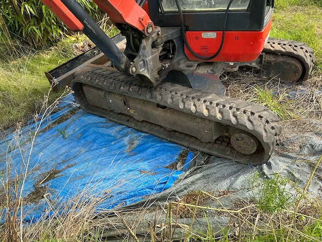 2017 kubota kx101-3 a 4 minigraafmachine - afbeelding 18 van  19