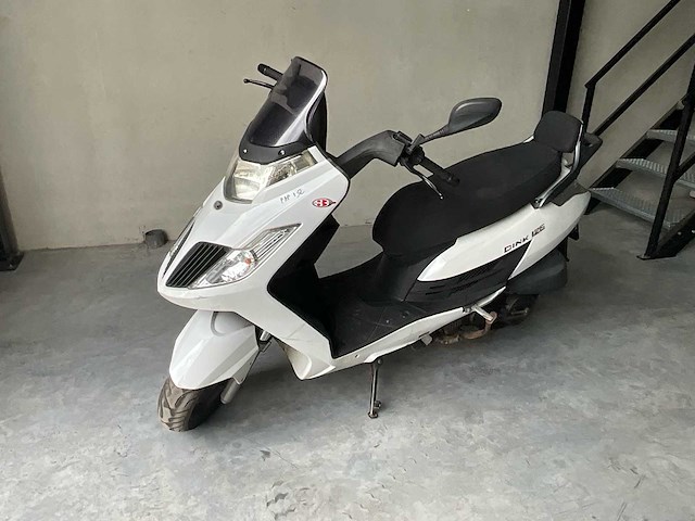 2017 kymco dink 125 motorfiets - afbeelding 1 van  13