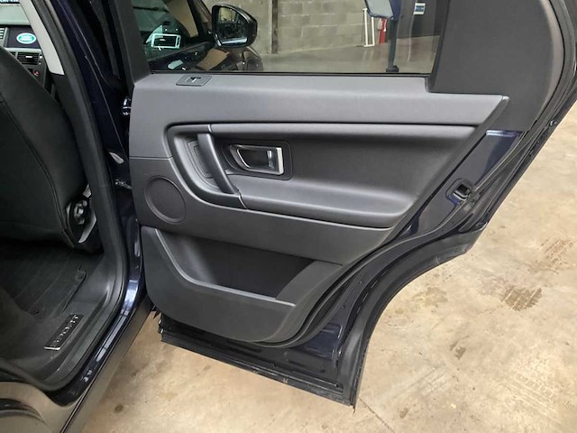 2017 land rover discovery sport personenauto - afbeelding 9 van  33