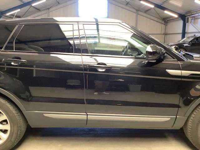 2017 land rover range rover evoque - 104723 km personenauto - afbeelding 22 van  24