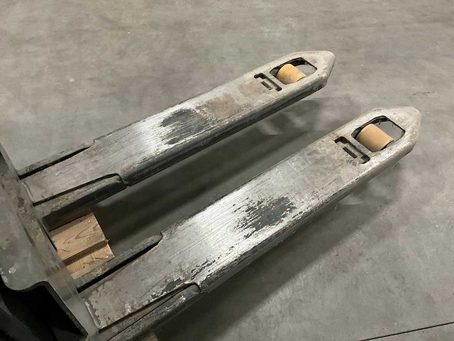 2017 linde d12hpsp orderpicker - afbeelding 7 van  10