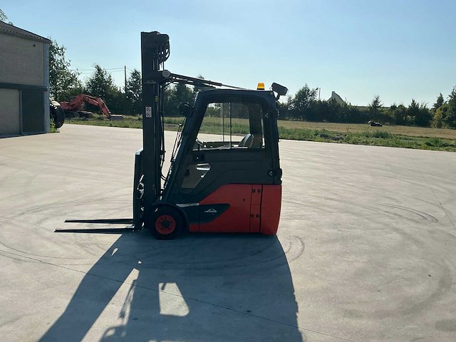 2017 linde e16-02 vorkheftruck - afbeelding 28 van  76