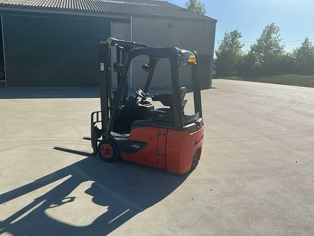 2017 linde e16c-02 vorkheftruck - afbeelding 15 van  99