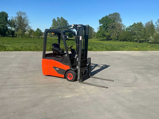 2017 linde e16c-02 vorkheftruck - afbeelding 1 van  81