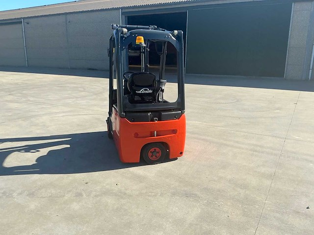 2017 linde e16c-02 vorkheftruck - afbeelding 22 van  81