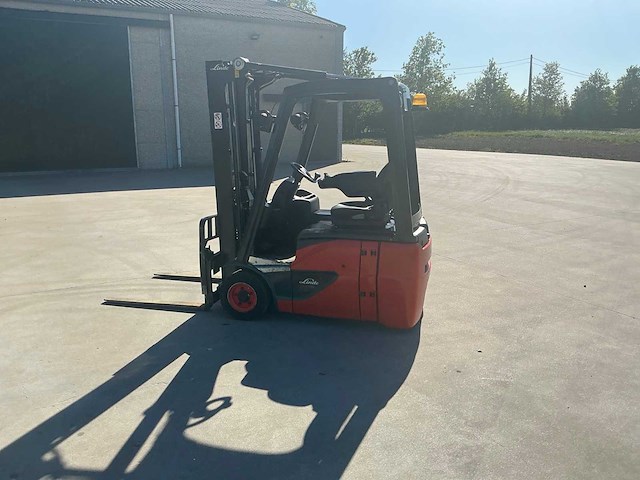 2017 linde e16c-02 vorkheftruck - afbeelding 27 van  81