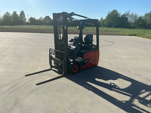 2017 linde e16c-02 vorkheftruck - afbeelding 31 van  81