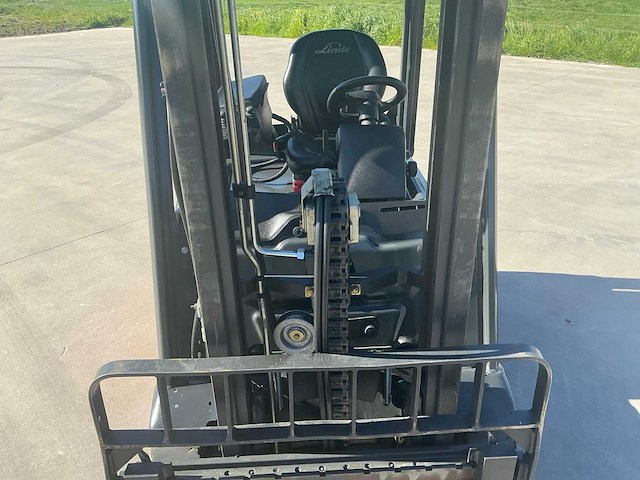 2017 linde e16c-02 vorkheftruck - afbeelding 38 van  81
