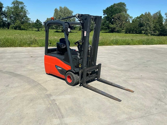 2017 linde e18-02 vorkheftruck - afbeelding 45 van  103