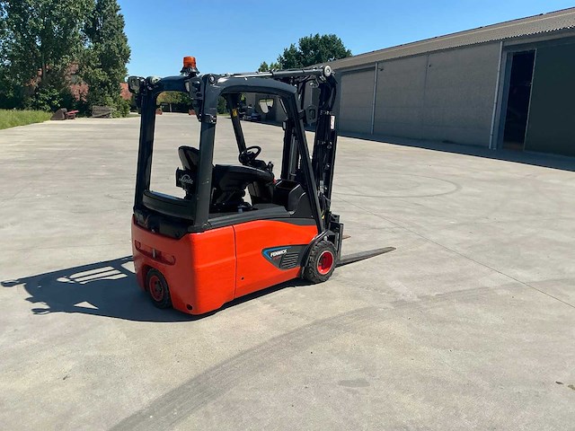 2017 linde e18-02 vorkheftruck - afbeelding 53 van  103