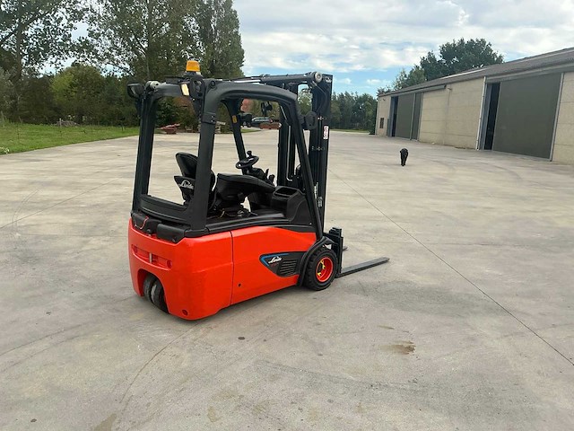 2017 linde e18-02 vorkheftruck - afbeelding 28 van  76
