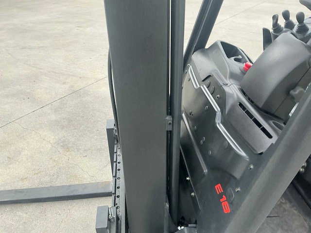 2017 linde e18-02 vorkheftruck - afbeelding 47 van  76
