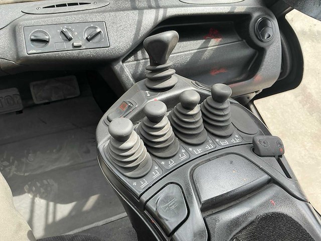 2017 linde h60d-03 vorkheftruck - afbeelding 109 van  136