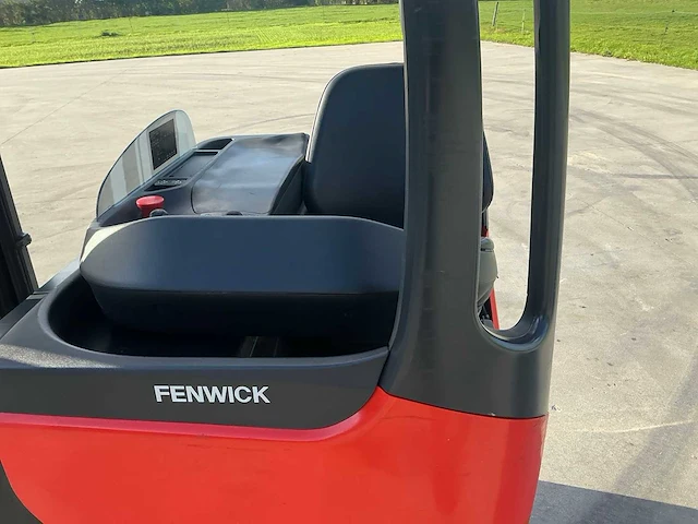 2017 linde r12n-01 reach truck container versie - afbeelding 78 van  111