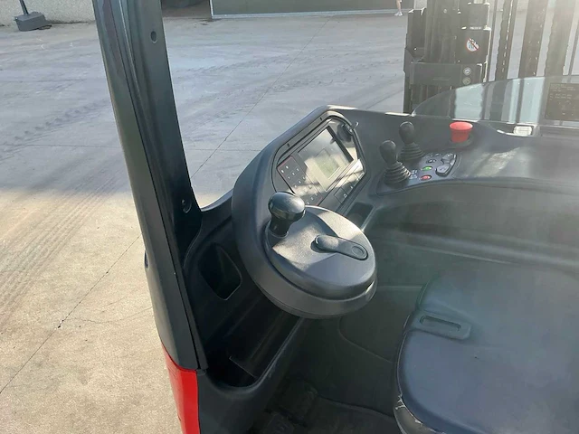 2017 linde r12n-01 reach truck container versie - afbeelding 84 van  111