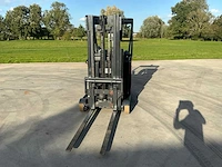 2017 linde r12n-01 reach truck container versie - afbeelding 30 van  111