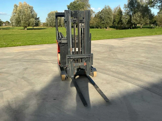 2017 linde r12n-01 reach truck container versie - afbeelding 32 van  111