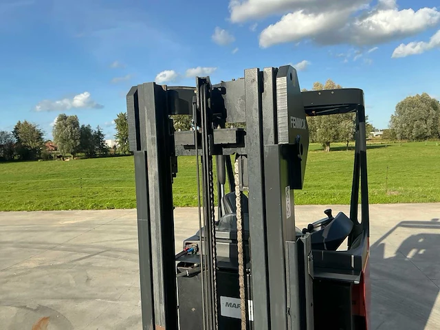 2017 linde r12n-01 reach truck container versie - afbeelding 57 van  111