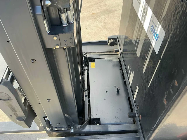 2017 linde r12n-01 reach truck container versie - afbeelding 96 van  111