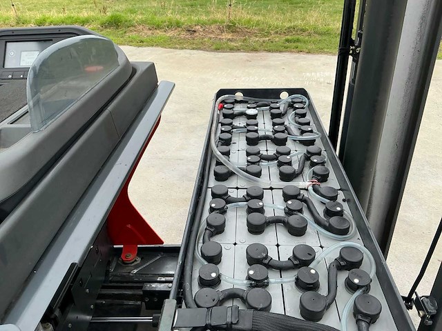 2017 linde r14 reach truck - afbeelding 7 van  43
