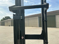 2017 linde r14 reach truck - afbeelding 21 van  43