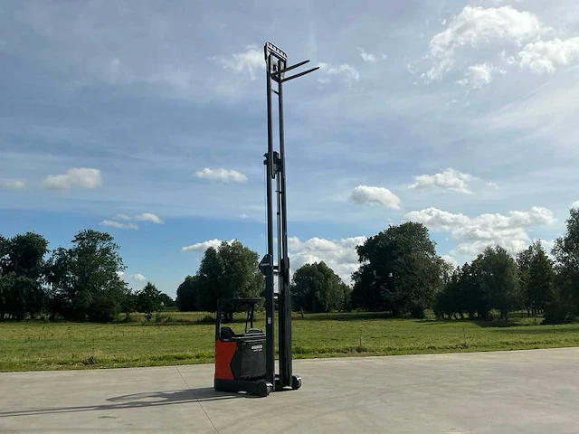 2017 linde r14 reach truck - afbeelding 42 van  51