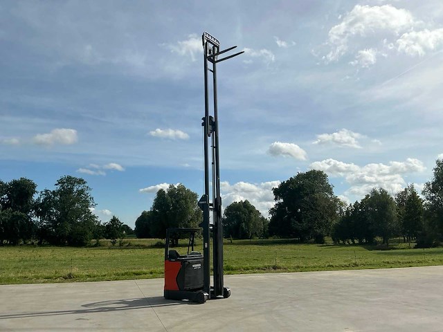 2017 linde r14 reach truck - afbeelding 23 van  51