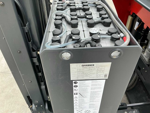 2017 linde r14 reach truck - afbeelding 48 van  51