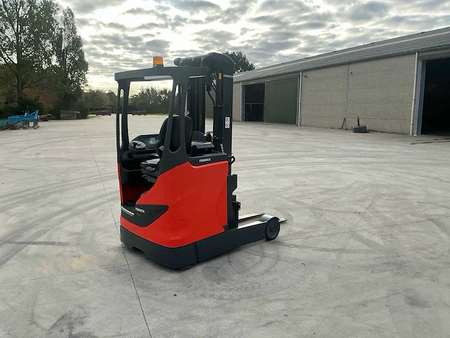 2017 linde r14b-01 reach truck - afbeelding 27 van  77