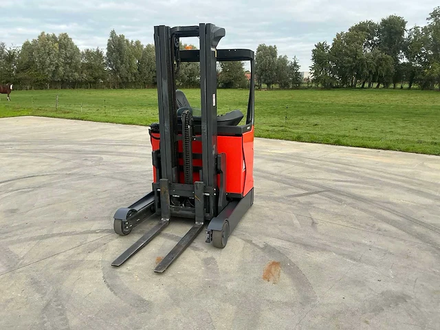 2017 linde r14b-01 reach truck - afbeelding 28 van  77