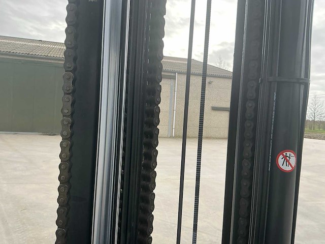 2017 linde r14hd-01 reach truck 9000 mm triplex - afbeelding 9 van  84