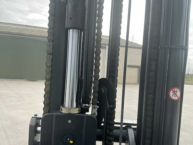 2017 linde r14hd-01 reach truck 9000 mm triplex - afbeelding 16 van  84