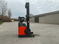 2017 linde r14hd-01 reach truck 9000 mm triplex - afbeelding 40 van  84