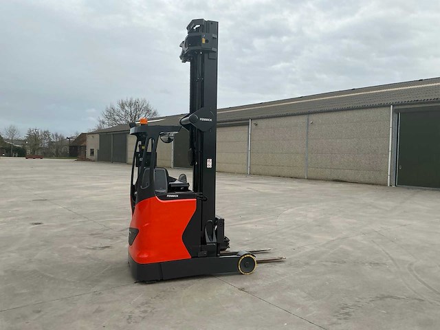 2017 linde r14hd-01 reach truck 9000 mm triplex - afbeelding 41 van  84