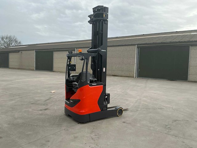 2017 linde r14hd-01 reach truck 9000 mm triplex - afbeelding 42 van  84